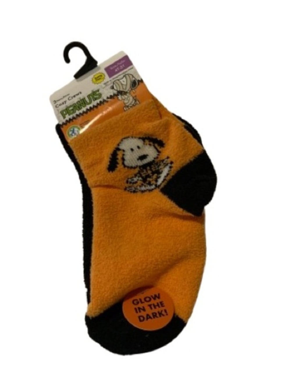 NWT. Peanuts Snoopy Halloween Glow-in-the-Dark Fuzzy Socks
